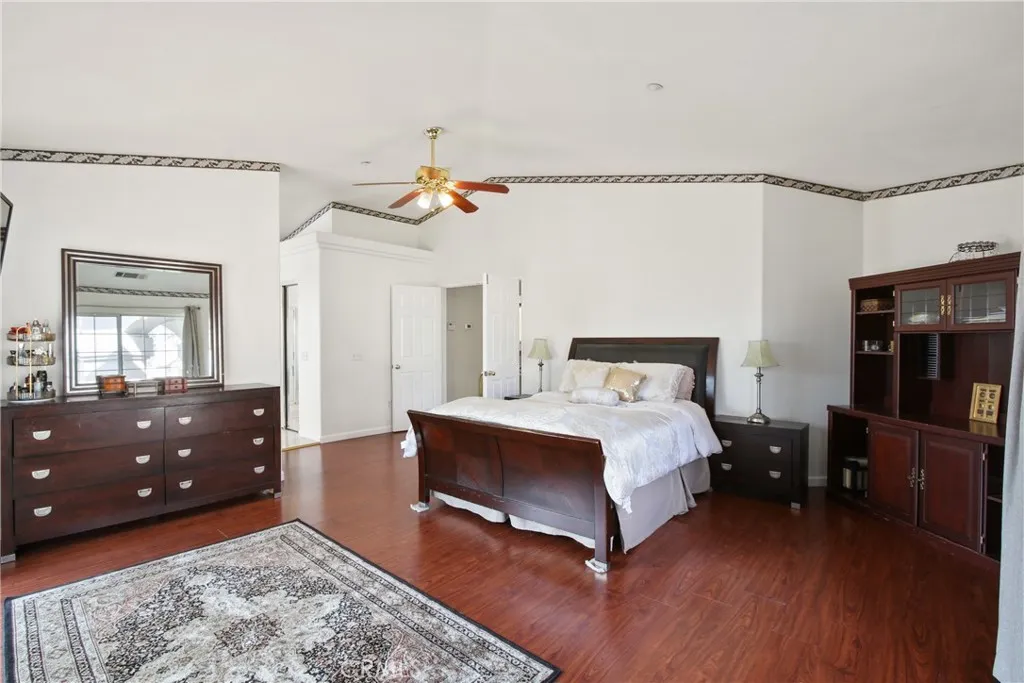 14573 Calgary, Fontana, California 92336 home-pic-29