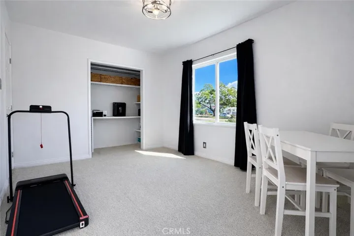 4151 Los Coyotes Diagonal, Lakewood, California 90713