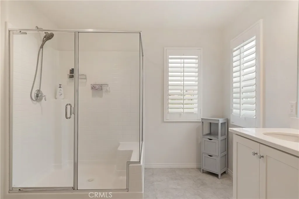 7194 Crescrendo Lane, Fontana, California 92336 home-pic-18