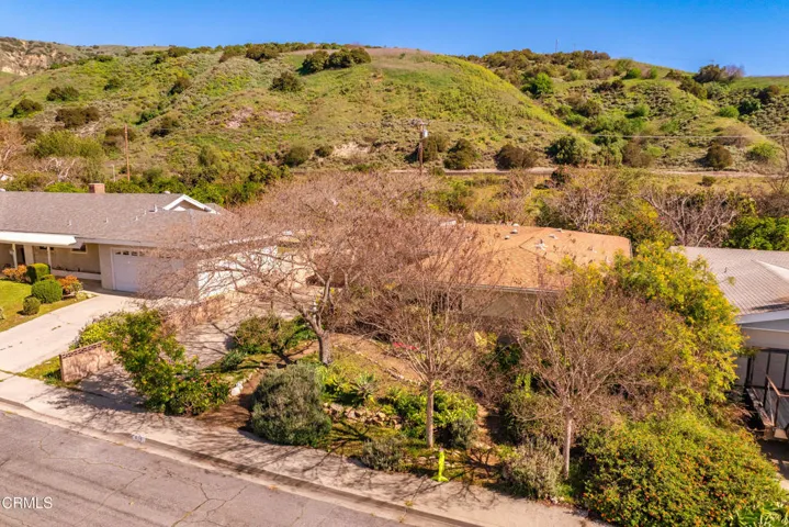 616 Island View St Fillmore-51