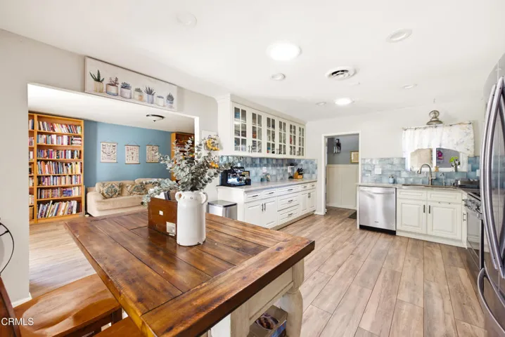 616 Island View St Fillmore-17