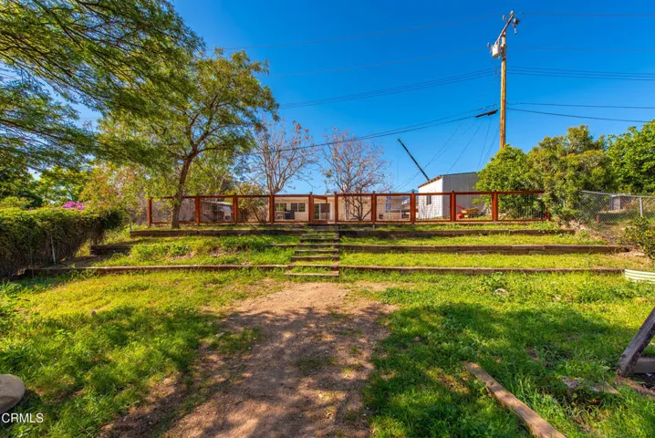 616 Island View St Fillmore-43