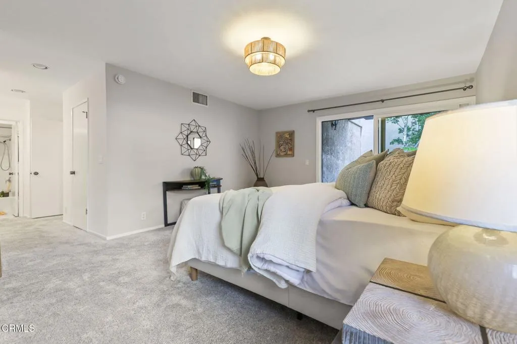 640 S Lake Avenue 105, Pasadena, California 91106 home-pic-21