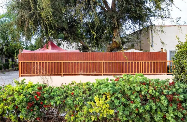 8995 Victoria Avenue, South Gate, California 90280