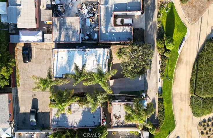 8995 Victoria Avenue, South Gate, California 90280