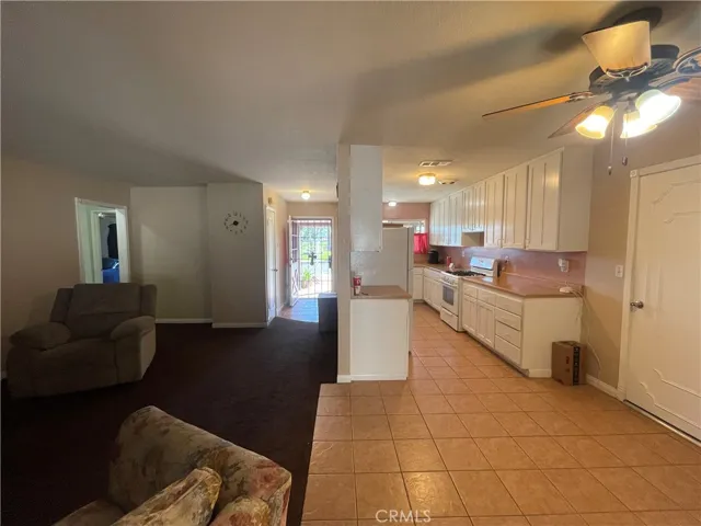 1380 Teakwood, Hemet, California 92543