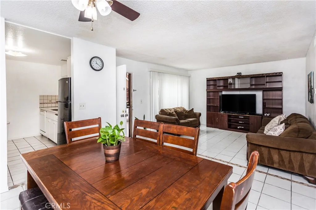 967 S Citron, Anaheim, California 92805 home-pic-10