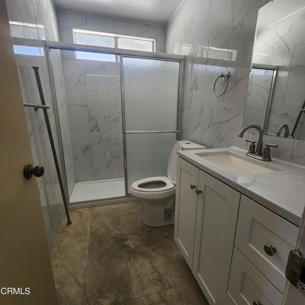4710 Clover Drive, Oxnard, California 93033 home-pic-6