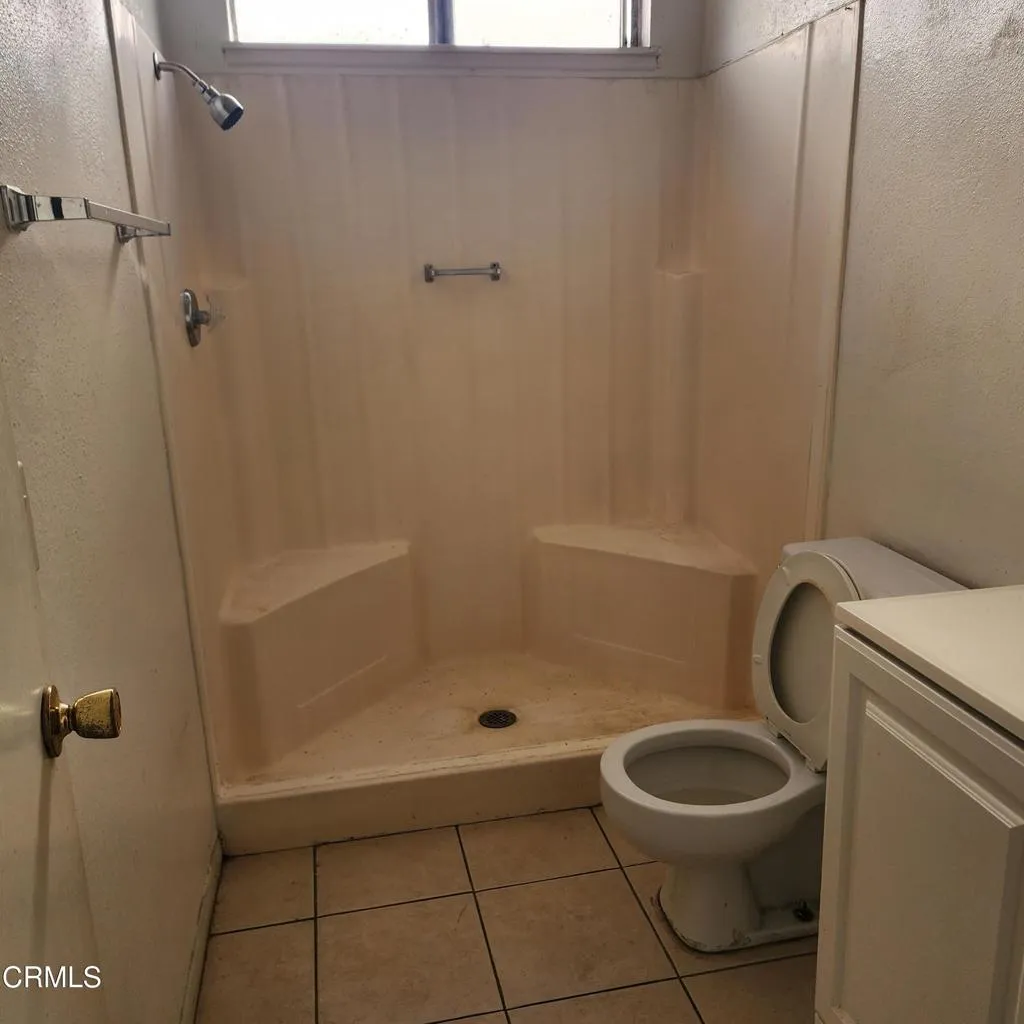 4710 Clover Drive, Oxnard, California 93033 home-pic-5