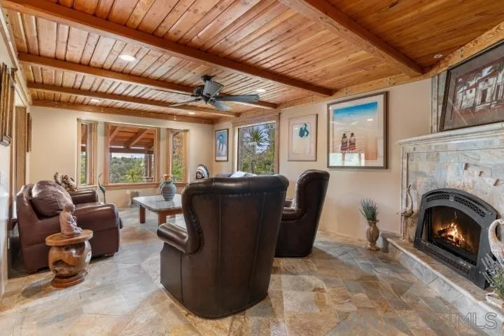 3097 Green Heather Lane, Fallbrook, California 92028