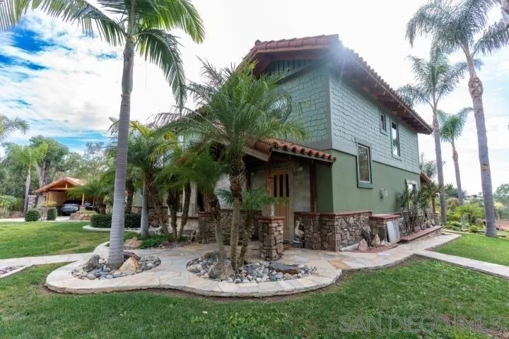 3097 Green Heather Lane, Fallbrook, California 92028