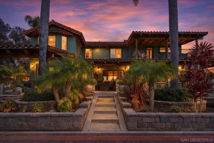 3097 Green Heather Lane, Fallbrook, California 92028