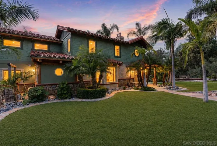 3097 Green Heather Lane, Fallbrook, California 92028