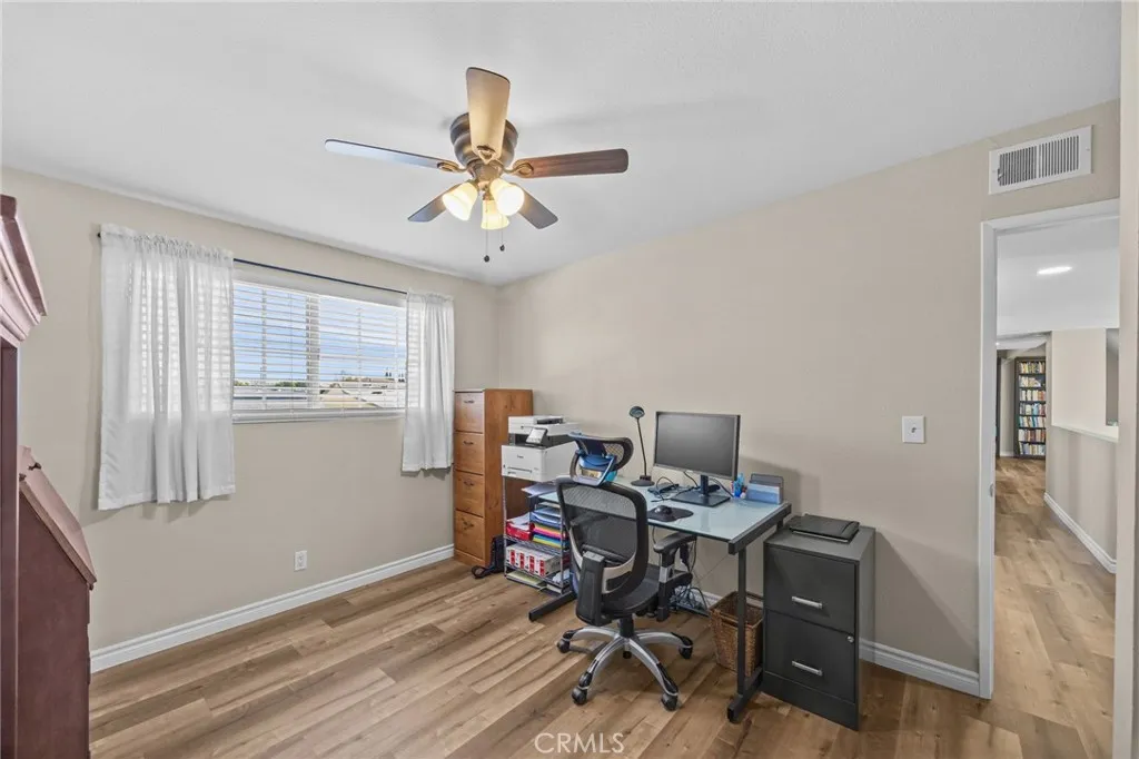18864 Cordata, Fountain Valley, California 92708 home-pic-32