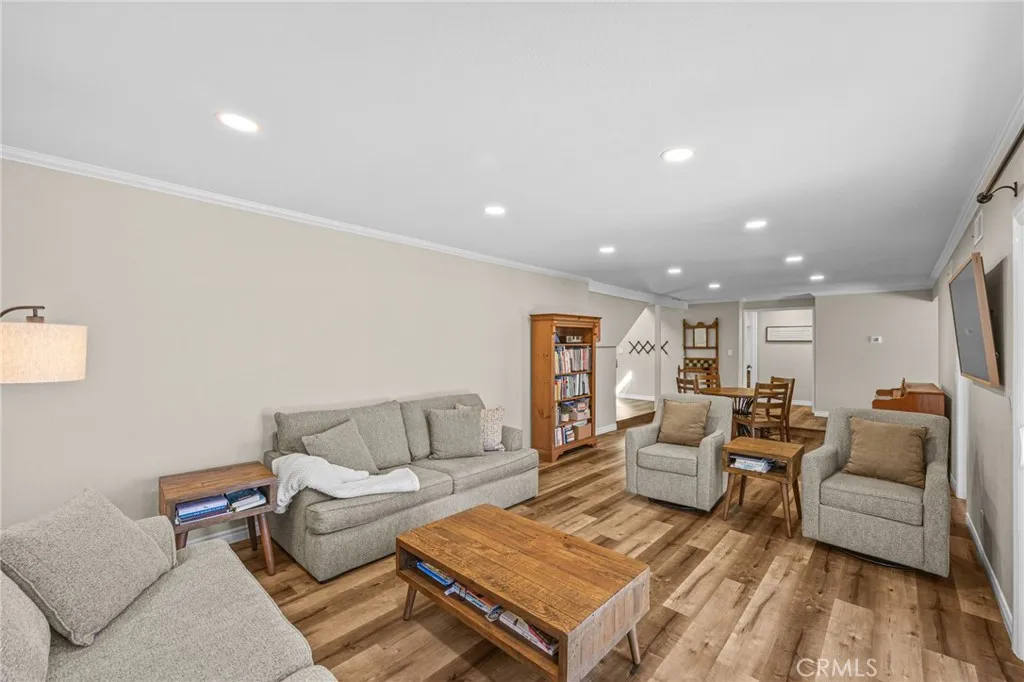 18864 Cordata, Fountain Valley, California 92708 home-pic-10