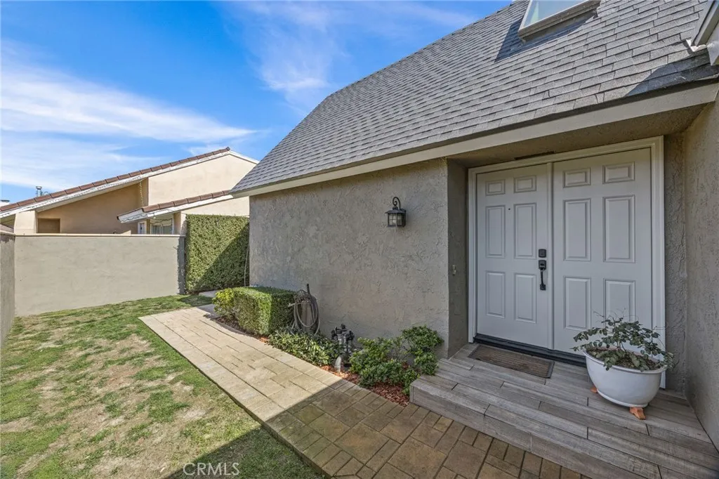 18864 Cordata, Fountain Valley, California 92708 home-pic-3