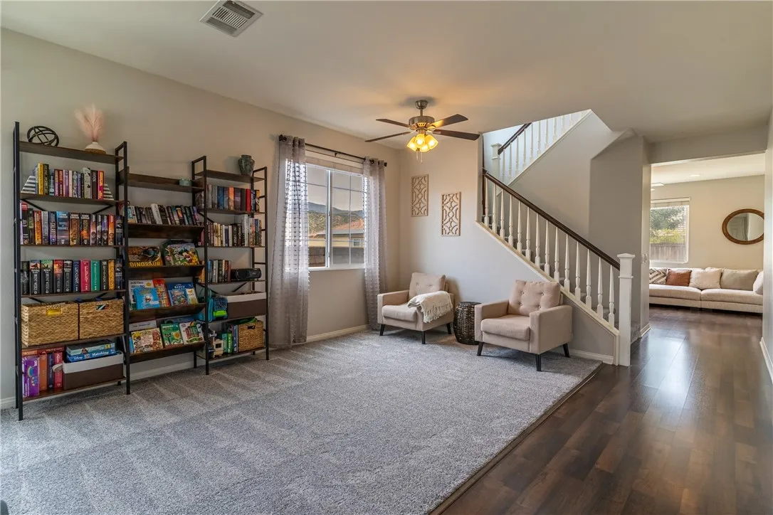 3999 Quartzite Lane, San Bernardino, California 92407 home-pic-4