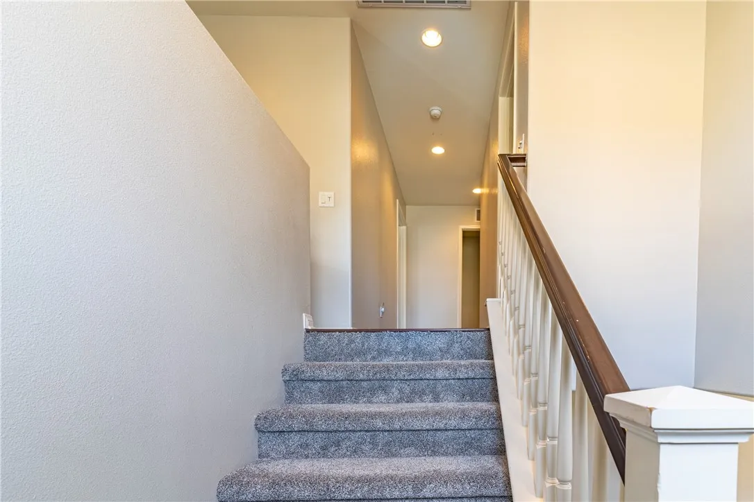 3999 Quartzite Lane, San Bernardino, California 92407 home-pic-15