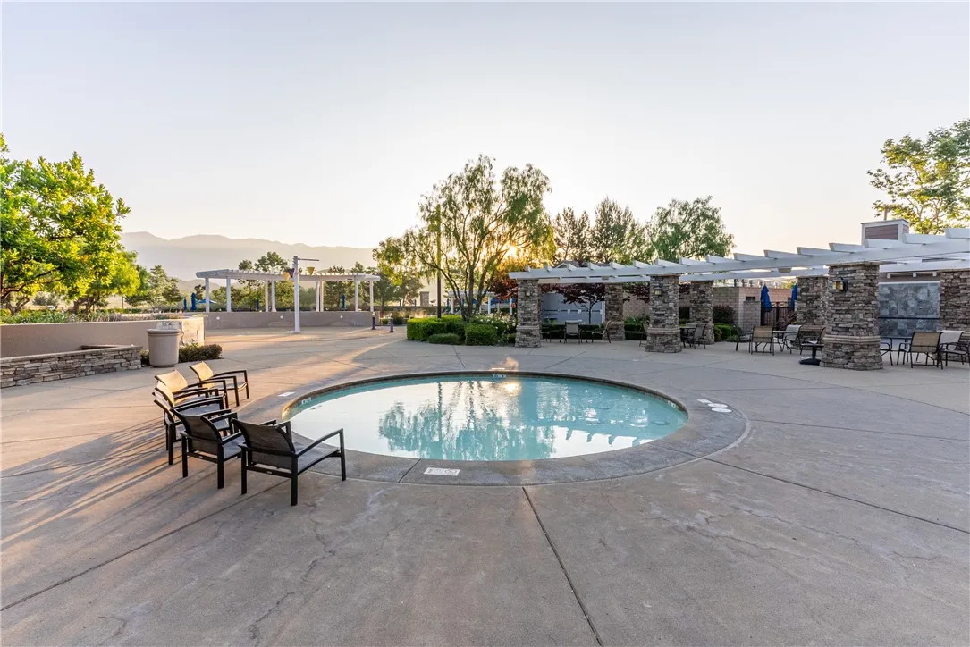3999 Quartzite Lane, San Bernardino, California 92407 home-pic-48