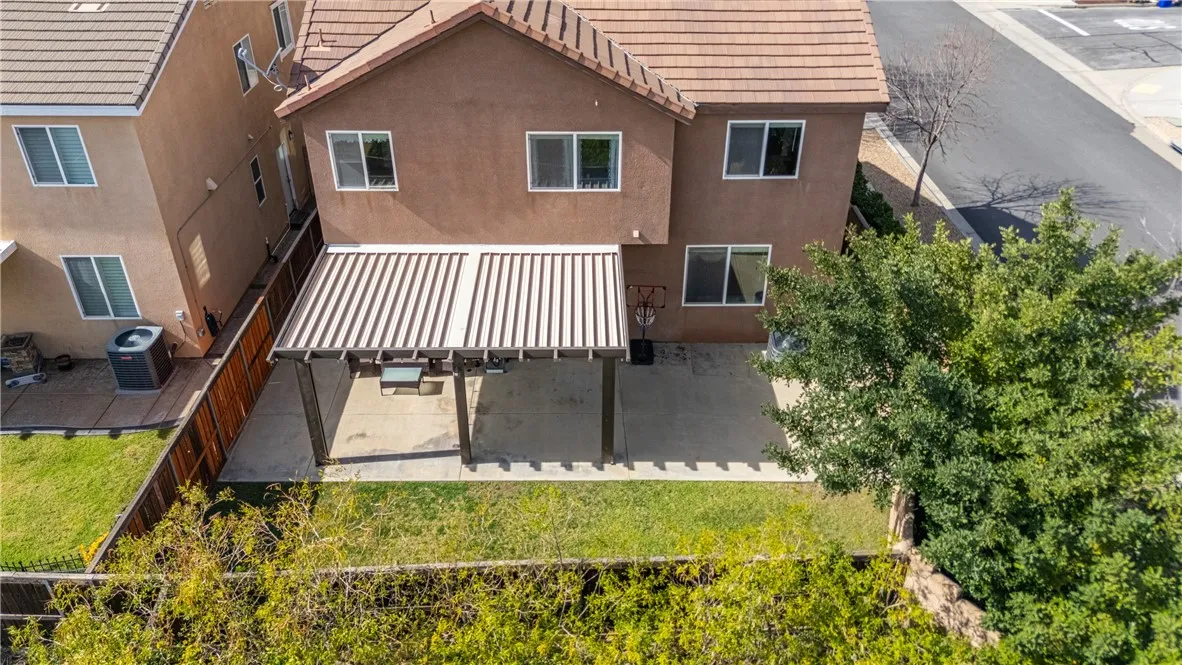 3999 Quartzite Lane, San Bernardino, California 92407 home-pic-35