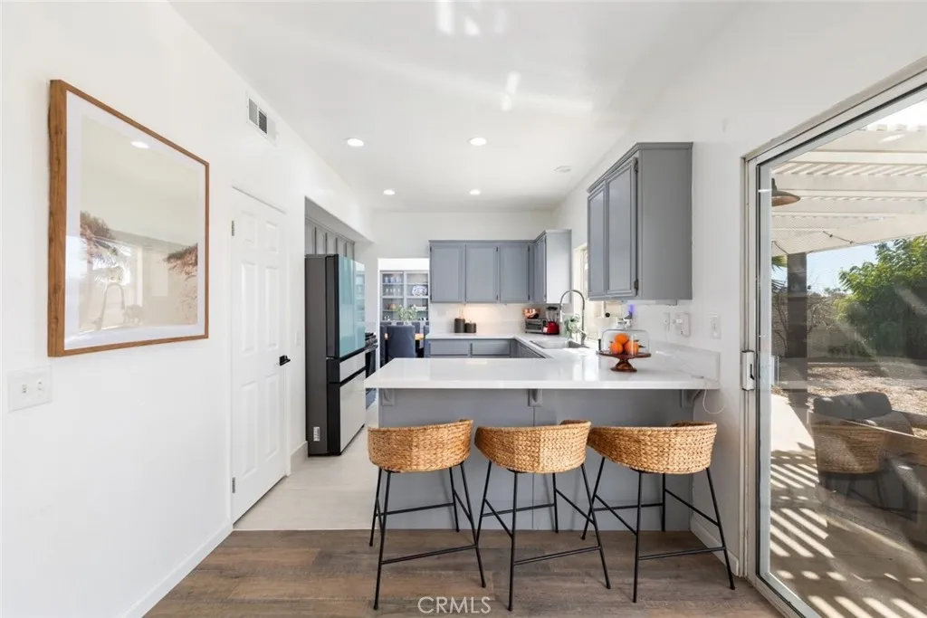 27615 Chatham, Menifee, California 92585 home-pic-11