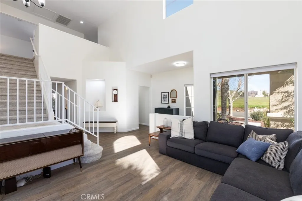 27615 Chatham, Menifee, California 92585 home-pic-8