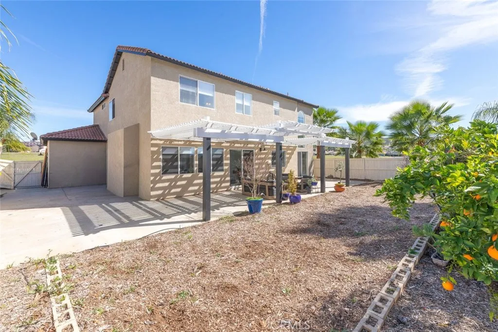 27615 Chatham, Menifee, California 92585 home-pic-32