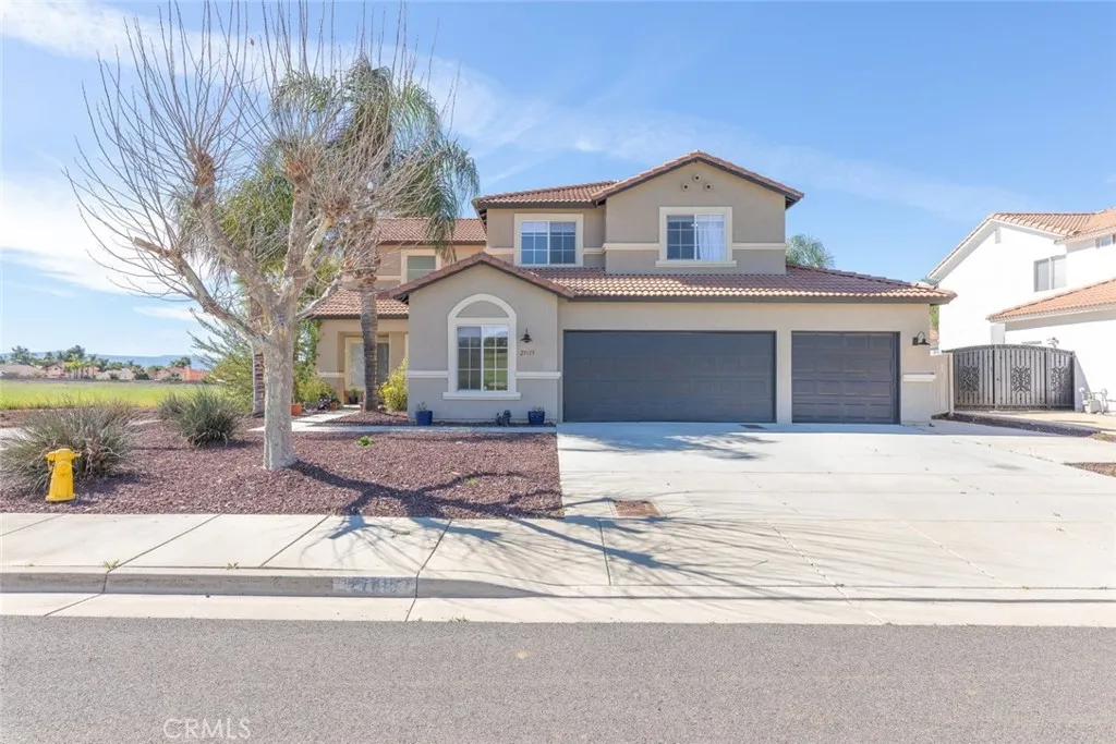27615 Chatham, Menifee, California 92585 home-pic-1