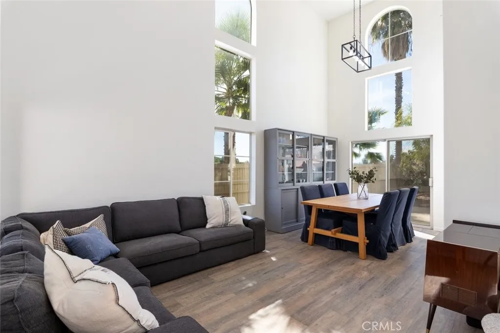 27615 Chatham, Menifee, California 92585 home-pic-7