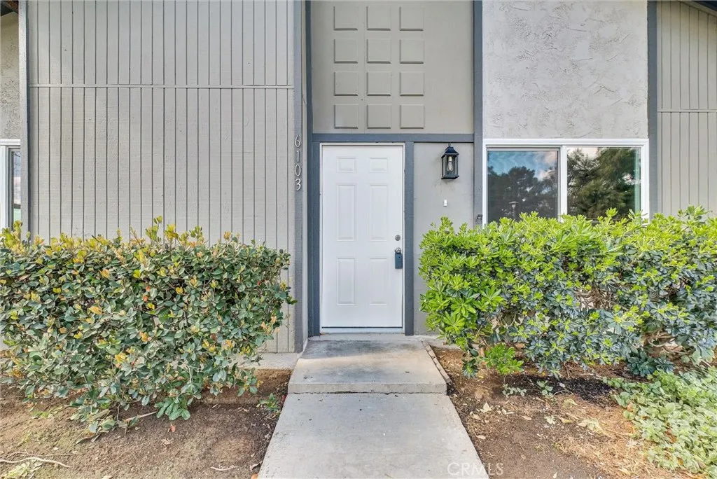 6103 Avenue Juan Diaz, Riverside, California 92509 home-pic-2