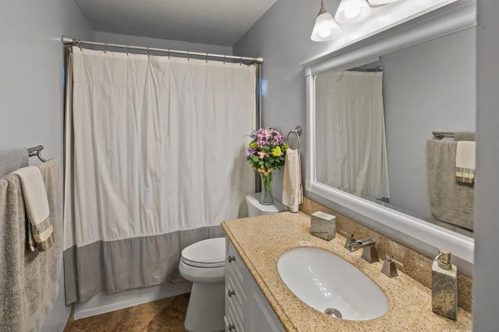5134 Park Rim Dr., San Diego, California 92117 home-pic-42