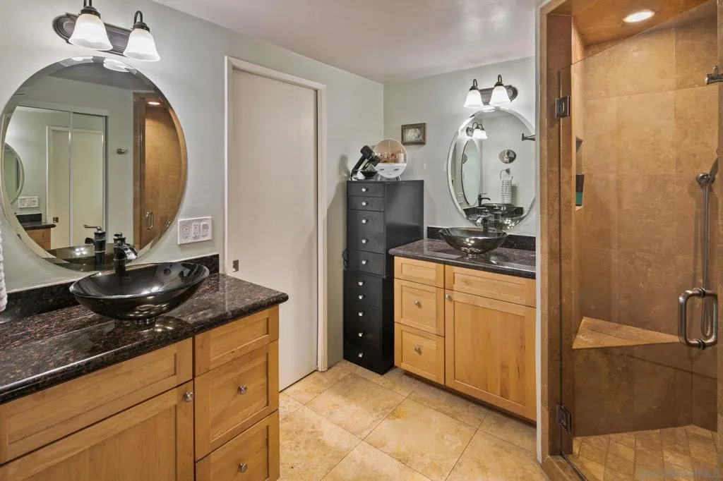 5134 Park Rim Dr., San Diego, California 92117 home-pic-34