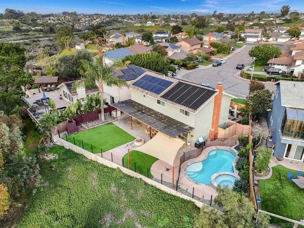 5134 Park Rim Dr., San Diego, California 92117 home-pic-6