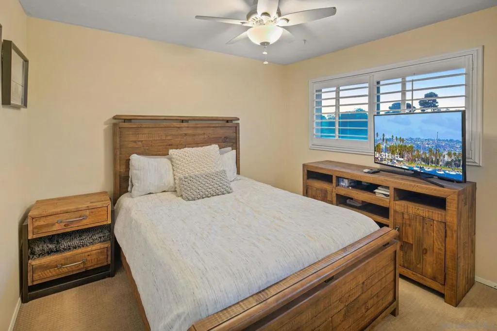5134 Park Rim Dr., San Diego, California 92117 home-pic-35