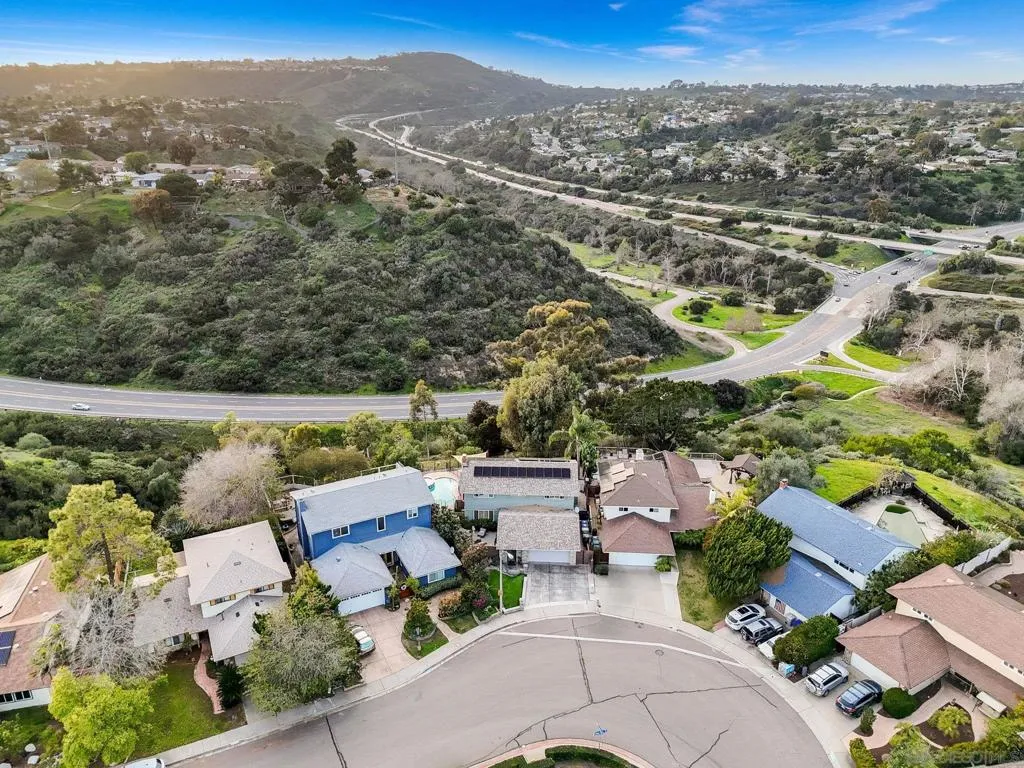 5134 Park Rim Dr., San Diego, California 92117 home-pic-8