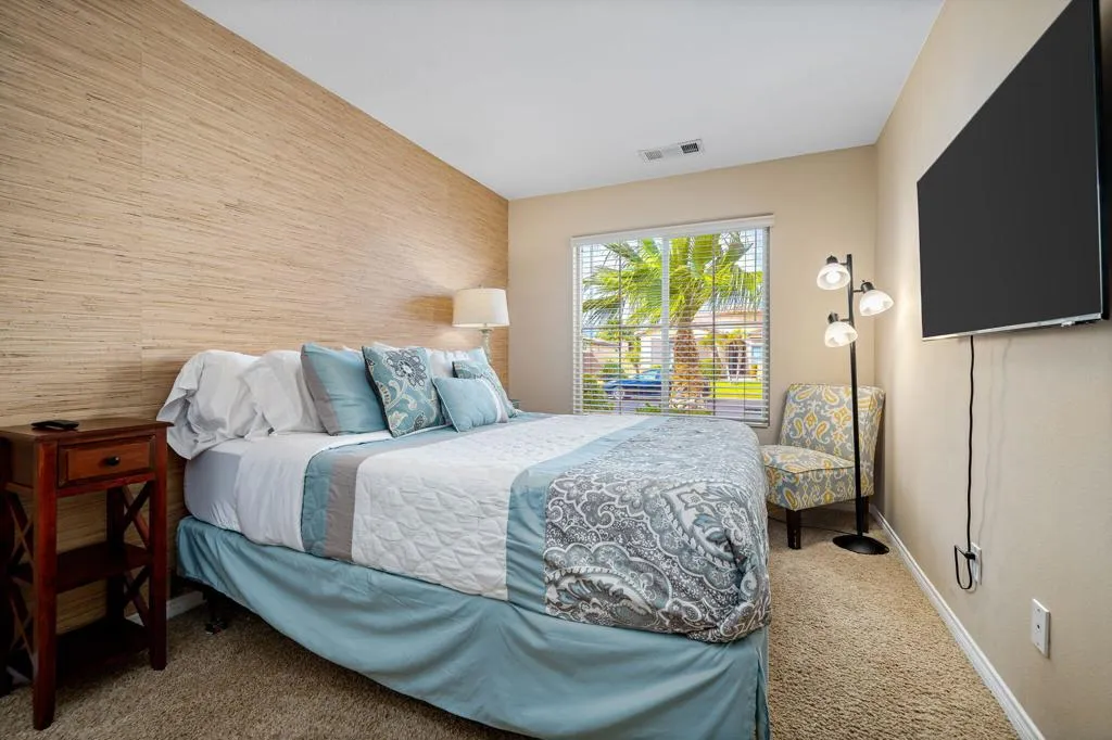 41222 Mackenzie Lane, Indio, California 92203 home-pic-19