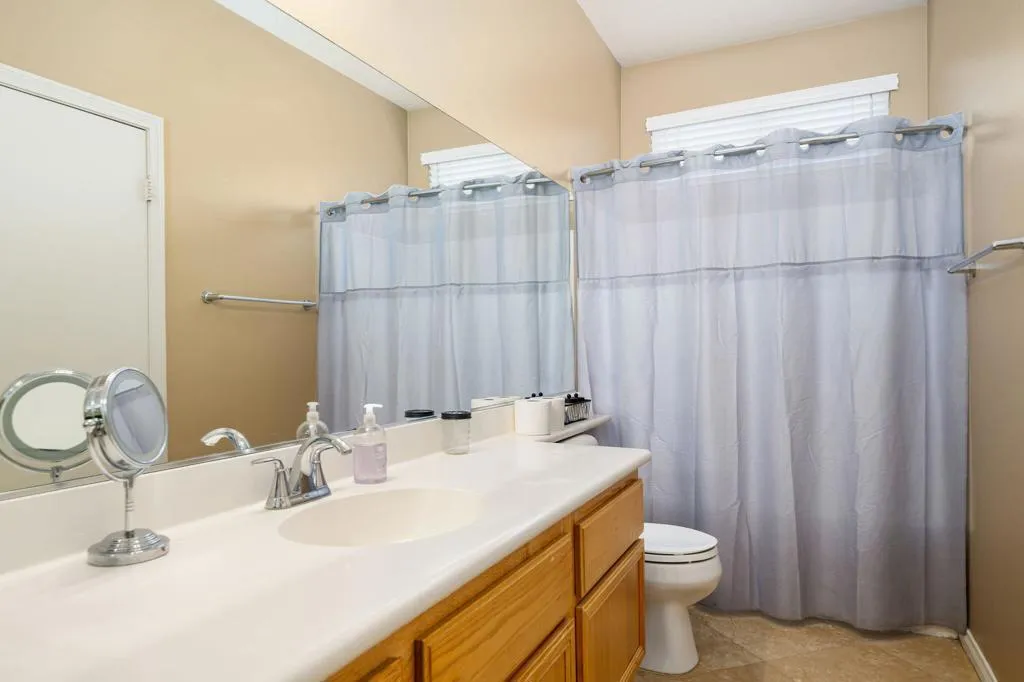 41222 Mackenzie Lane, Indio, California 92203 home-pic-18