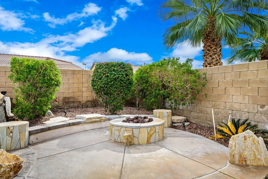 41222 Mackenzie Lane, Indio, California 92203 home-pic-26