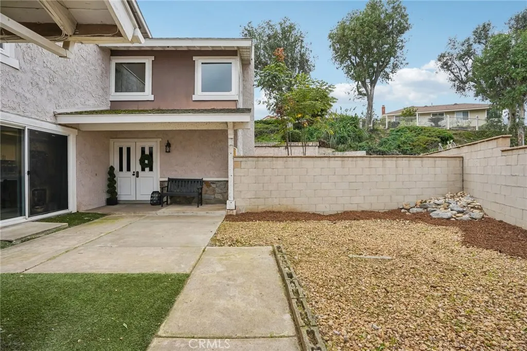 1973 Clear River, Hacienda Heights, California 91745 home-pic-4