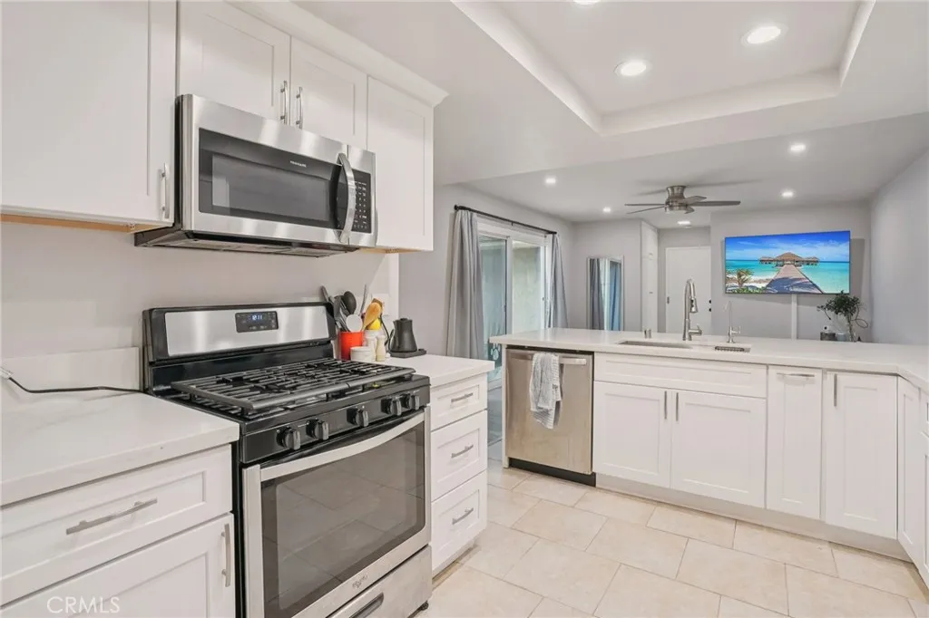 1973 Clear River, Hacienda Heights, California 91745 home-pic-16