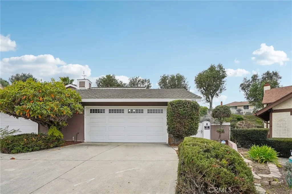 1973 Clear River, Hacienda Heights, California 91745 home-pic-2