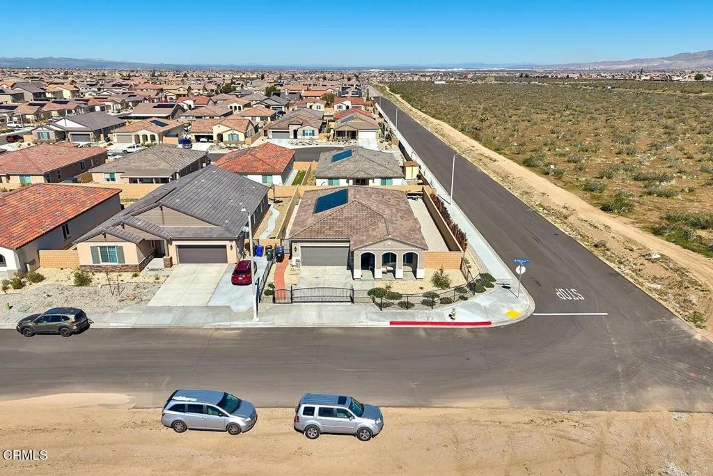 11992 Olivine Road, Victorville, California 92392 home-pic-47