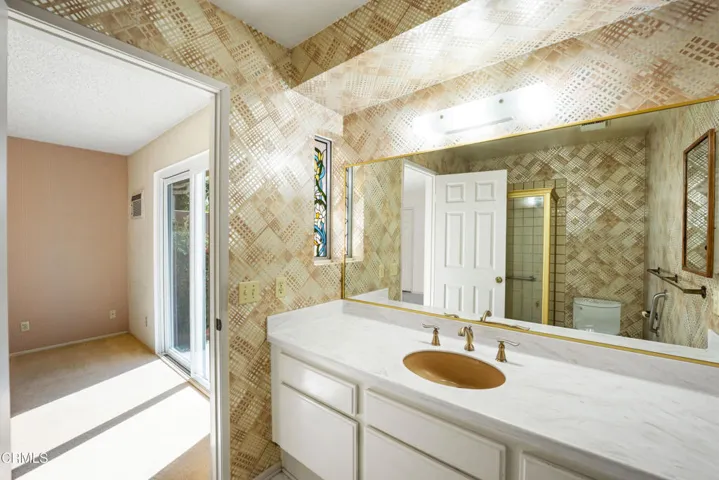 2474 Kimberly ave MLS-26