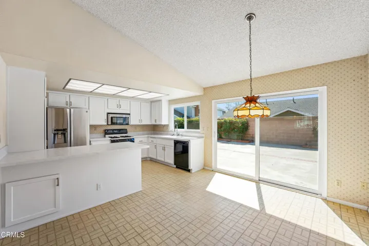 2474 Kimberly ave MLS-10