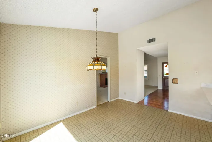 2474 Kimberly ave MLS-19