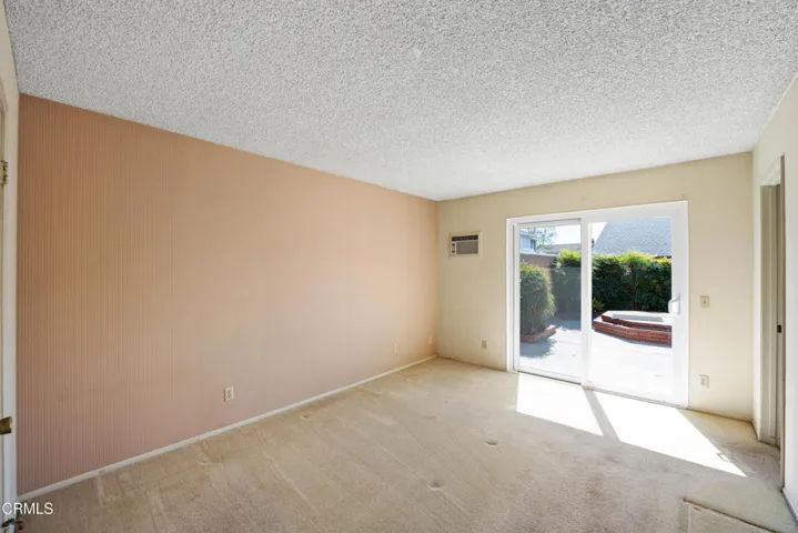 2474 Kimberly ave MLS-23
