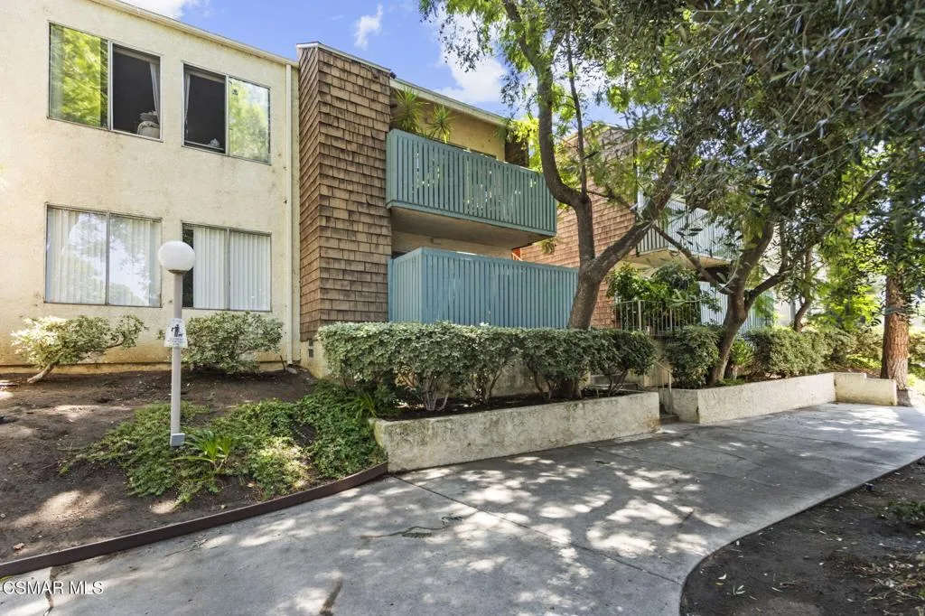 5700 Etiwanda Avenue 248, Tarzana, California 91356 home-pic-27