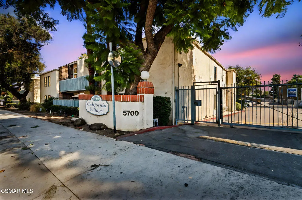 5700 Etiwanda Avenue 248, Tarzana, California 91356 home-pic-6
