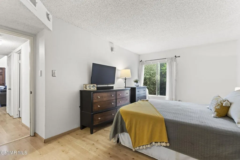 5700 Etiwanda Avenue 248, Tarzana, California 91356 home-pic-22