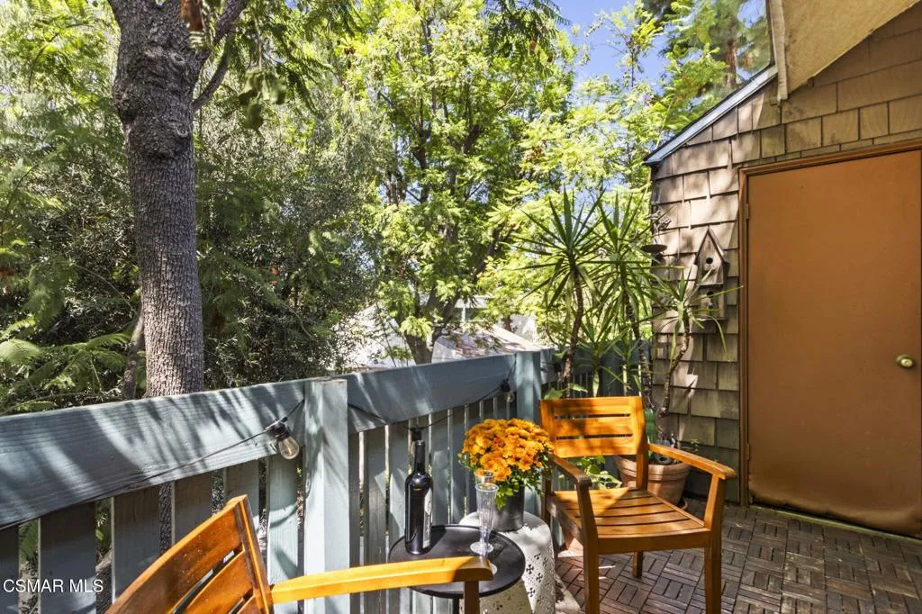 5700 Etiwanda Avenue 248, Tarzana, California 91356 home-pic-15